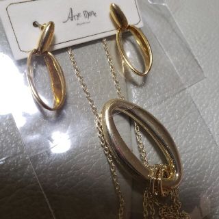 アネモネ(Ane Mone)のアネモネ　anemone gold ゴールド　ピアス　ネックレス　セット(ピアス)