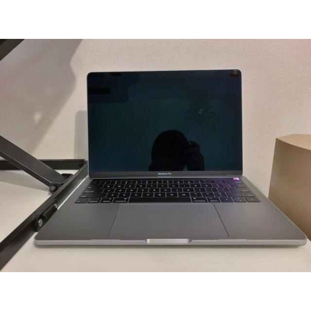 Apple Macbook Pro 2018 13inch 16GB 256GB Apple Macbook Pro 2018 13inch 16GB 256GB