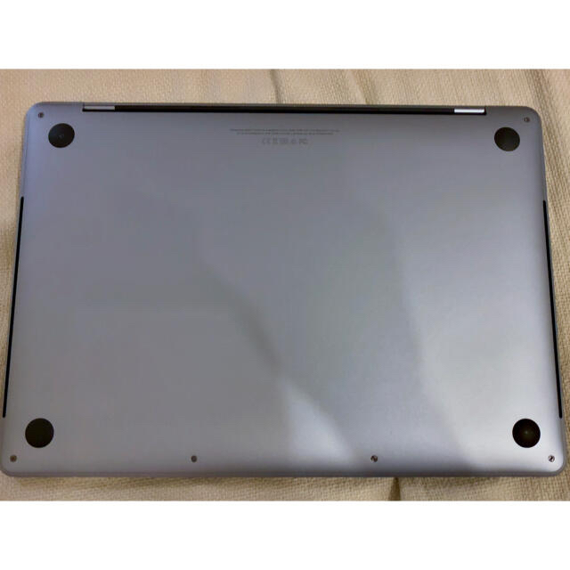 Apple Macbook Pro 2018 13inch 16GB 256GB Apple Macbook Pro 2018 13inch 16GB 256GB