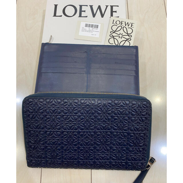 ファッション小物LOEWE✨クラッチ使いで素敵????大きめ長財布　カード小物ケースはセパレート