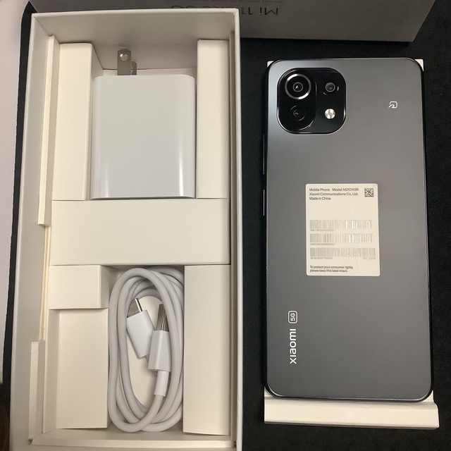 Xiaomi Mi 11 lite 5g 国内正規品 スマホ/家電/カメラのスマートフォン/携帯電話(スマートフォン本体)の商品写真