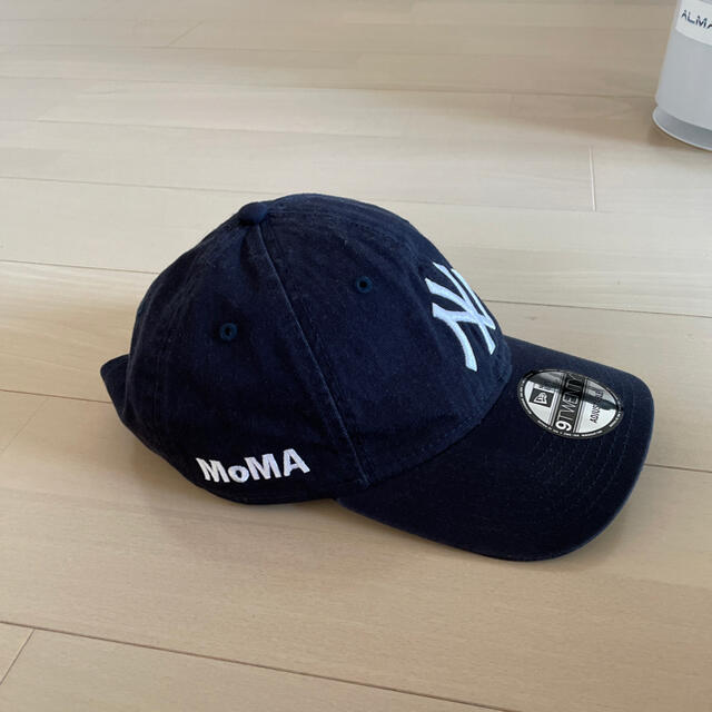 MOMA(モマ)のmoma newera ネイビー メンズの帽子(キャップ)の商品写真