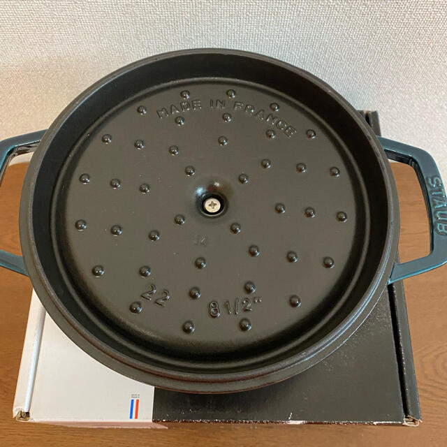 STAUB - 【新品未使用】ストウブ 鍋 ピコ ココット ラウンド 22cm