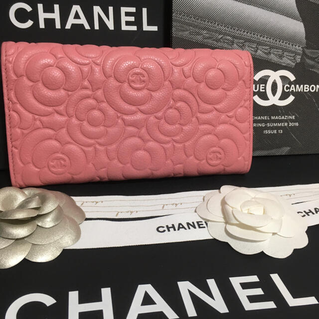 CHANEL(シャネル)のまま様専用♡超美品★ シャネル カメリア  キャビアスキン長財布  正規品 レディースのファッション小物(財布)の商品写真