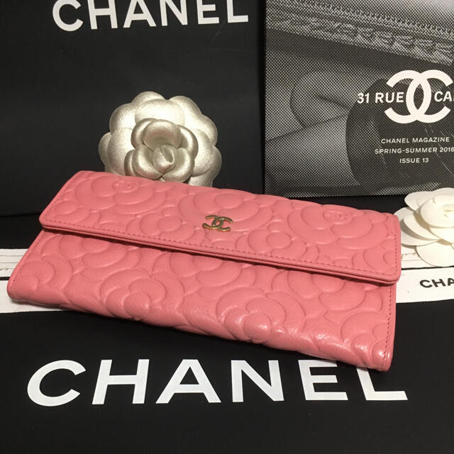 CHANEL(シャネル)のまま様専用♡超美品★ シャネル カメリア  キャビアスキン長財布  正規品 レディースのファッション小物(財布)の商品写真