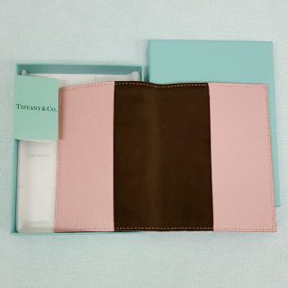 Tiffany & Co. - 【ティファニー】パスポートケース ピンクの通販 by