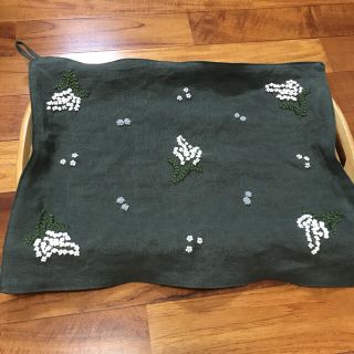 刺繍クロス　マルチクロス　ミモザ(インテリア雑貨)