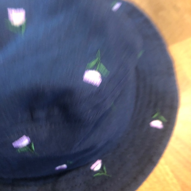 Branshes(ブランシェス)のブランシェス48センチ　花柄刺繍ハット　 キッズ/ベビー/マタニティのこども用ファッション小物(帽子)の商品写真