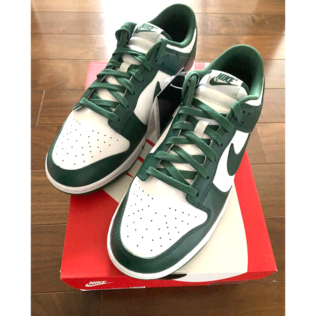 NIKE(ナイキ)のNIKE DUNK LOW Varsity Green メンズの靴/シューズ(スニーカー)の商品写真