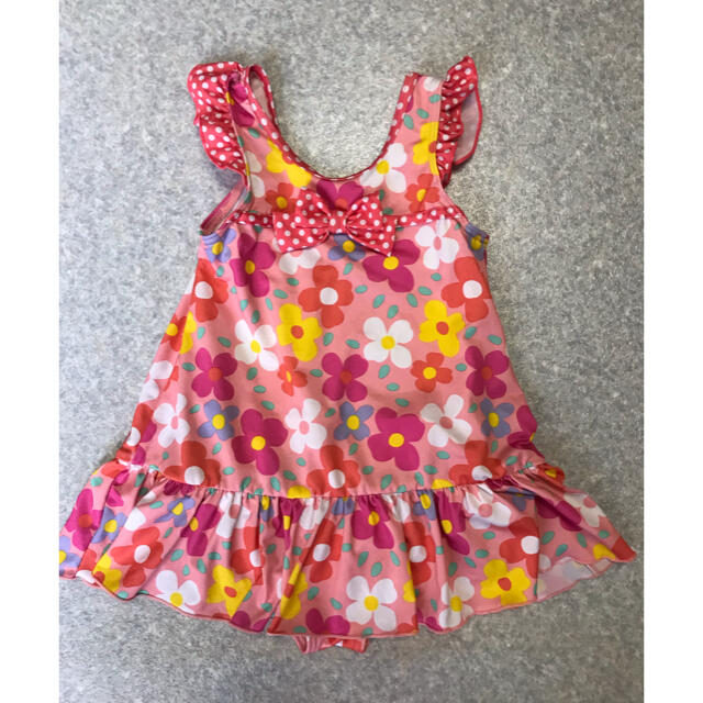 女児１２０の花柄水着 キッズ/ベビー/マタニティのキッズ服女の子用(90cm~)(水着)の商品写真