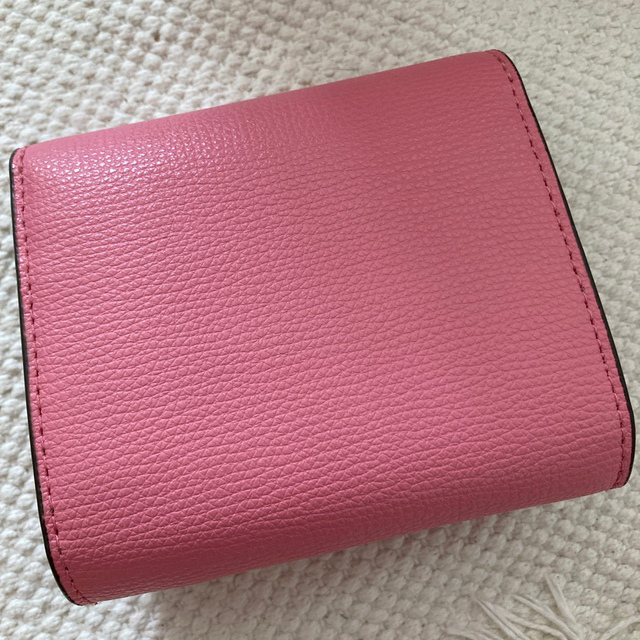 Tory Burch(トリーバーチ)のトリーバーチ　折財布　ピンク レディースのファッション小物(財布)の商品写真