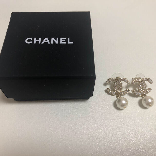 CHANEL ピアスレディース