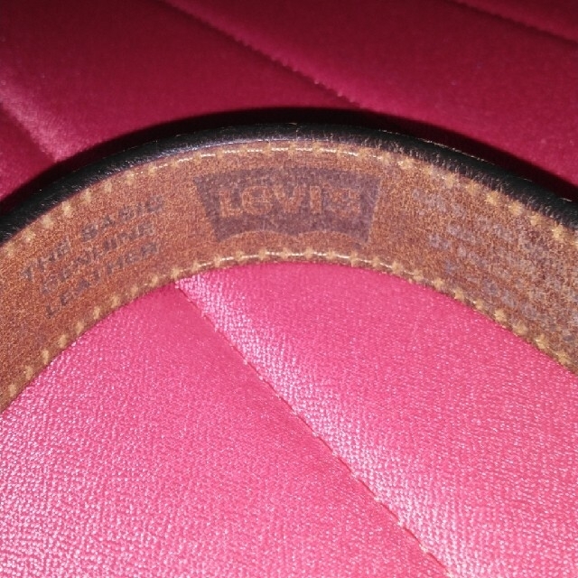 Levi's(リーバイス)の最終値引きリーバイスメンズ皮ベルト メンズのファッション小物(ベルト)の商品写真