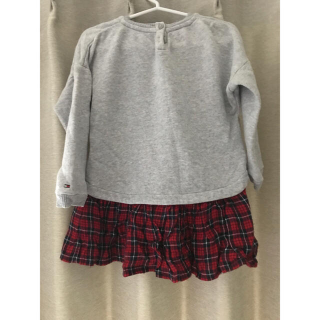 TOMMY HILFIGER(トミーヒルフィガー)のガールズワンピース　92 キッズ/ベビー/マタニティのキッズ服女の子用(90cm~)(ワンピース)の商品写真