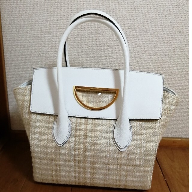 新品　Samantha Thavasa　サマンサタバサ●トートバッグ●夏