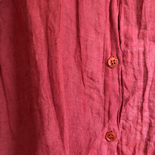 manuelle guibal / linen shirts  赤 レディースのトップス(シャツ/ブラウス(長袖/七分))の商品写真