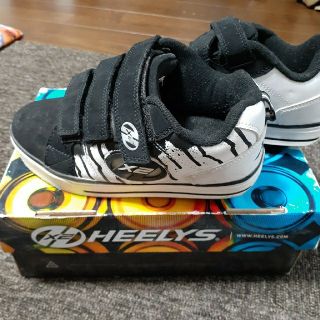 ヒーリーズ(HEELYS)のHEELYS ローラーシューズ　size19(ローラーシューズ)