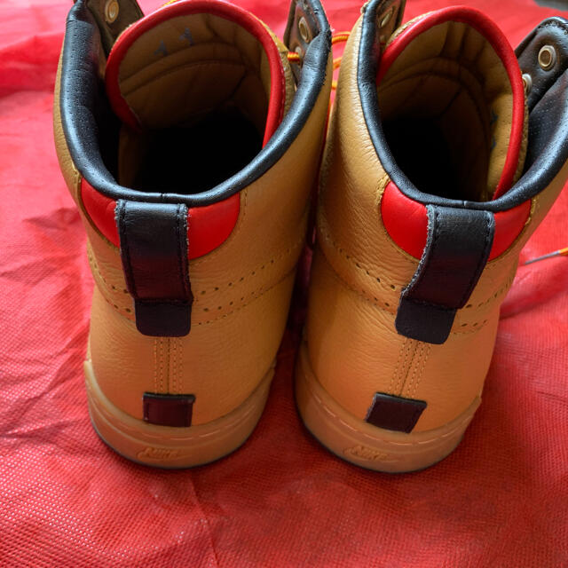 NIKE(ナイキ)のナイキNIKE29cm ハイカットバッシュ メンズの靴/シューズ(スニーカー)の商品写真