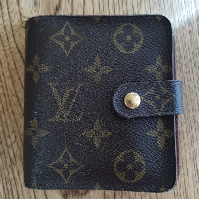 Louis Vuitton ルイヴィトン 財布 二つ折りの通販 By よっぴ S Shop ルイヴィトンならラクマ