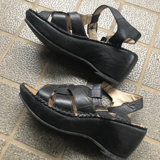 サンダル　厚底　アットフェアリー　ウェッジソール　L 24 ブラック　革サンダル レディースの靴/シューズ(サンダル)の商品写真