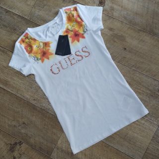 ゲス(GUESS)の最安値新品【S】GUESS Tシャツ(Tシャツ(半袖/袖なし))