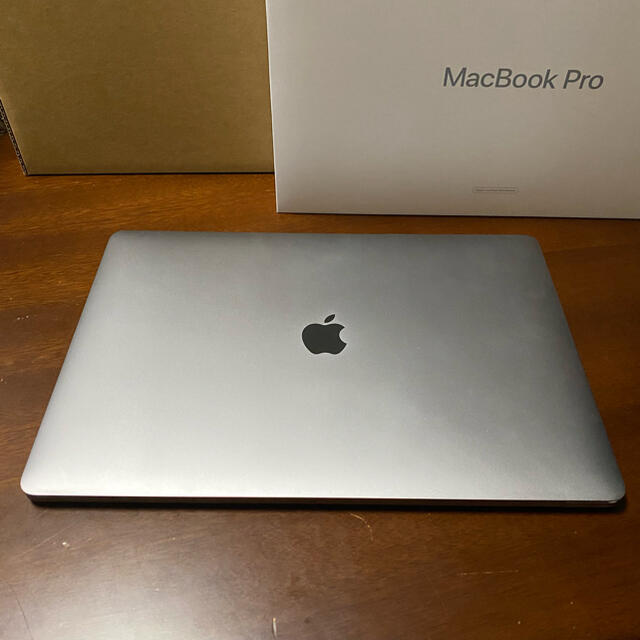 MacBook Pro 15inch,2018 訳あり