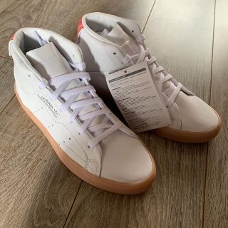 アディダス(adidas)の値下げ新品　アディダス　SLEEK MID 22.5 ピンク(スニーカー)