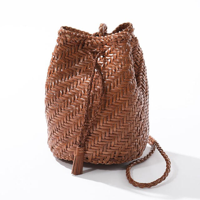 DRAGON - dragon ドラゴン 8838 POM POM BAG の通販 by ユッキー's