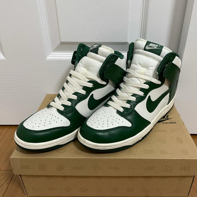 NIKE DUNK HIGH ナイキ　ダンクハイ