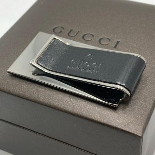 グッチ(Gucci)の未使用 GUCCI グッチ マネークリップ シルバーカラー レザー 黒 メンズ (マネークリップ)