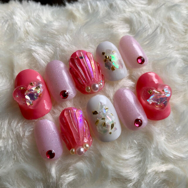 もとえ様専用★nail チップ　人魚の鱗ネイル　ピンク　キラキラ　イベント ハンドメイドのアクセサリー(ネイルチップ)の商品写真