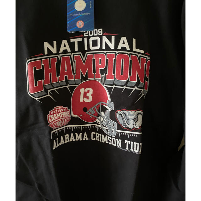 GILDAN(ギルタン)のNCAA 2009アラバマ大学ナショナルチャンピオン　トレーナー 黒　L スポーツ/アウトドアのスポーツ/アウトドア その他(アメリカンフットボール)の商品写真