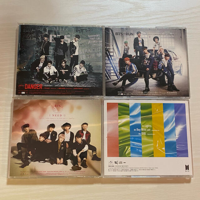 防弾少年団(BTS)(ボウダンショウネンダン)のBTS CD 4枚セット エンタメ/ホビーのCD(K-POP/アジア)の商品写真