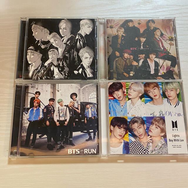 防弾少年団(BTS)(ボウダンショウネンダン)のBTS CD 4枚セット (1枚のみDVD付き エンタメ/ホビーのCD(K-POP/アジア)の商品写真