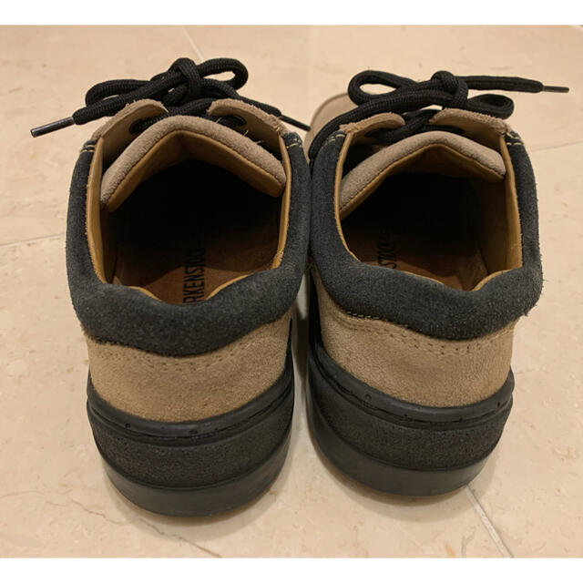 BIRKENSTOCK(ビルケンシュトック)のBIRKENSTOCK ビルケンシュトック 本革ヌバック22.5cm ベージュ キッズ/ベビー/マタニティのキッズ靴/シューズ(15cm~)(スニーカー)の商品写真