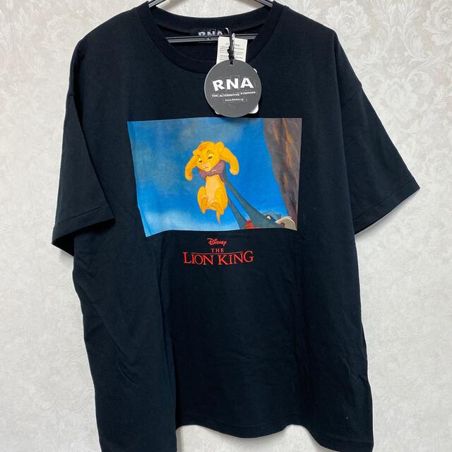 RNA(アールエヌエー)の半袖Tシャツ レディースのトップス(Tシャツ(半袖/袖なし))の商品写真