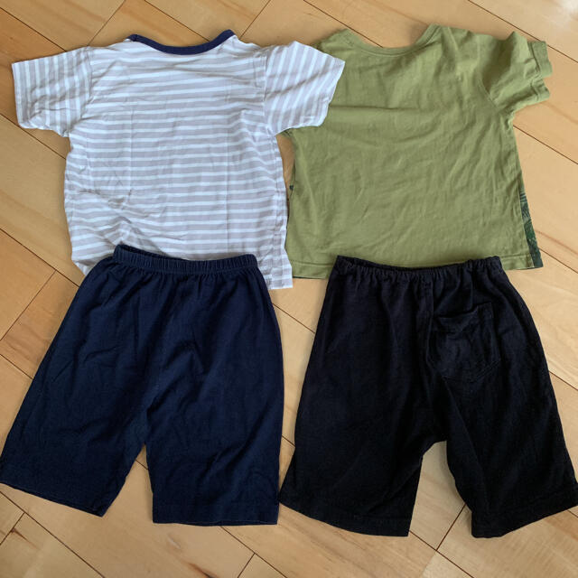 キッズ　夏用　パジャマ　120cm 2着セット キッズ/ベビー/マタニティのキッズ服男の子用(90cm~)(パジャマ)の商品写真