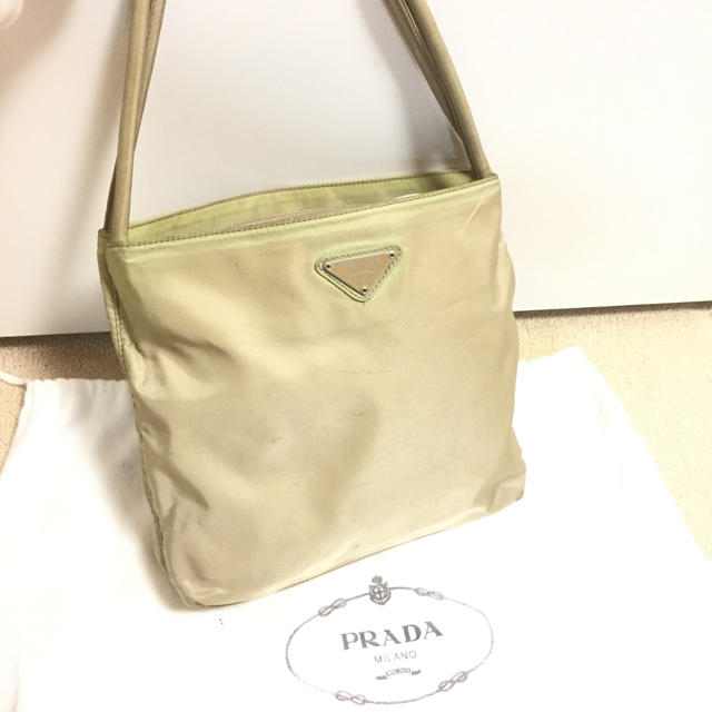 PRADA(プラダ)の⭐お出かけに便利⭐ギャランティあり⭐正規品 プラダ ハンドバッグ  本物 レディースのバッグ(ハンドバッグ)の商品写真