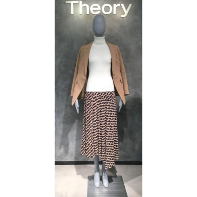 theory(セオリー)のTheory 20aw 幾何学柄アシンメトリーマキシ丈スカート レディースのスカート(ロングスカート)の商品写真