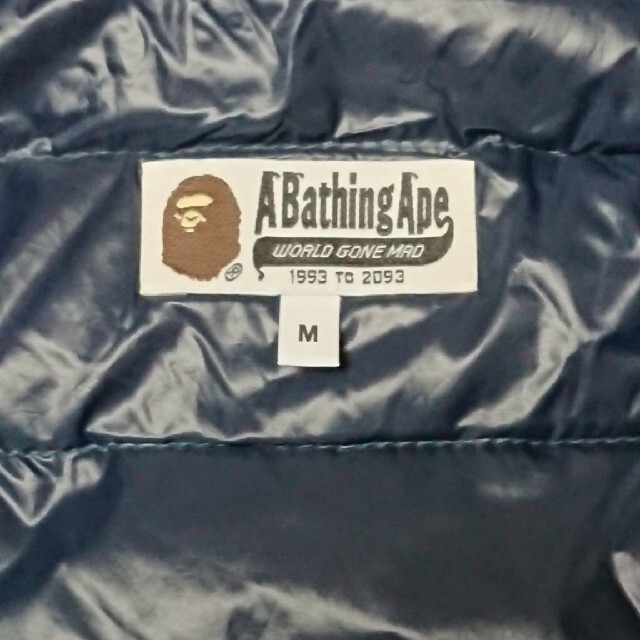 A BATHING APE(アベイシングエイプ)のBABY MlLO ベスト レディースのジャケット/アウター(ダウンベスト)の商品写真