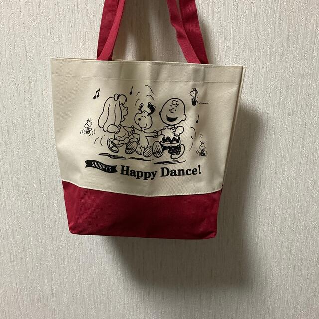 SNOOPY(スヌーピー)の【使えるサイズ感】スヌーピー★バイカラートートバッグ（白&赤） エンタメ/ホビーのコレクション(ノベルティグッズ)の商品写真