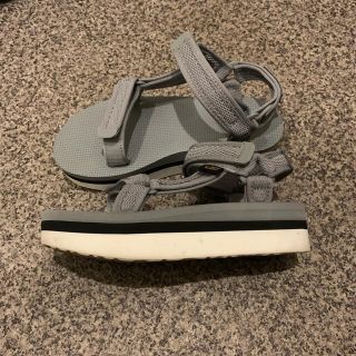 テバ(Teva)のTeva テバ サンダル グレー 25㎝(サンダル)