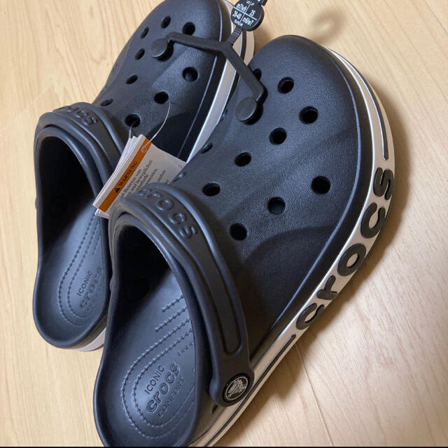 crocs(クロックス)のラス3 25 ブラック レディースの靴/シューズ(サンダル)の商品写真