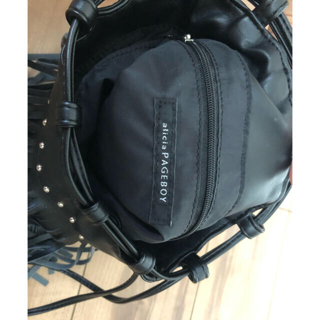 PAGEBOY(ページボーイ)の送料込　pageboy 巾着型ショルダーバック レディースのバッグ(ショルダーバッグ)の商品写真