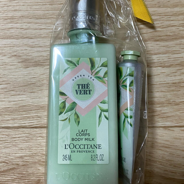 日本未発売 ロクシタン グッドラックギフト ハンドクリームボディ
