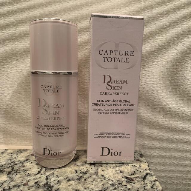 Dior カプチュール トータルドリームスキンケア&パーフェクト 乳液