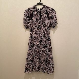 ドレスキャンプ(DRESSCAMP)のDRESS CAMP 美品華やかワンピース(ひざ丈ワンピース)