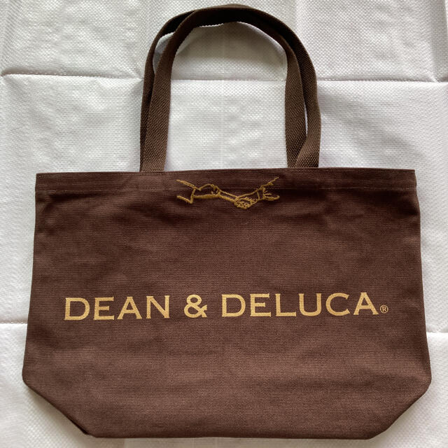 DEAN & DELUCA(ディーンアンドデルーカ)のDEAN&DELUCA   チャリティトート　パスザバトン レディースのバッグ(トートバッグ)の商品写真