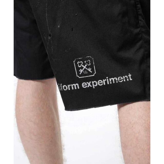 uniform experiment(ユニフォームエクスペリメント)のuniform experiment  DRIPPING SHORTS ブラック メンズのパンツ(ショートパンツ)の商品写真