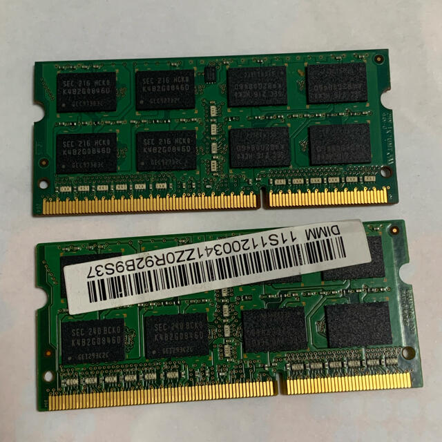 ノートパソコン用メモリ4GB×2計8GB PC3-12800S  スマホ/家電/カメラのPC/タブレット(ノートPC)の商品写真